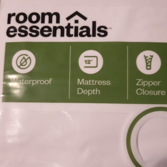 Room Essentials Accessories Room Essentials Zippered Mattress